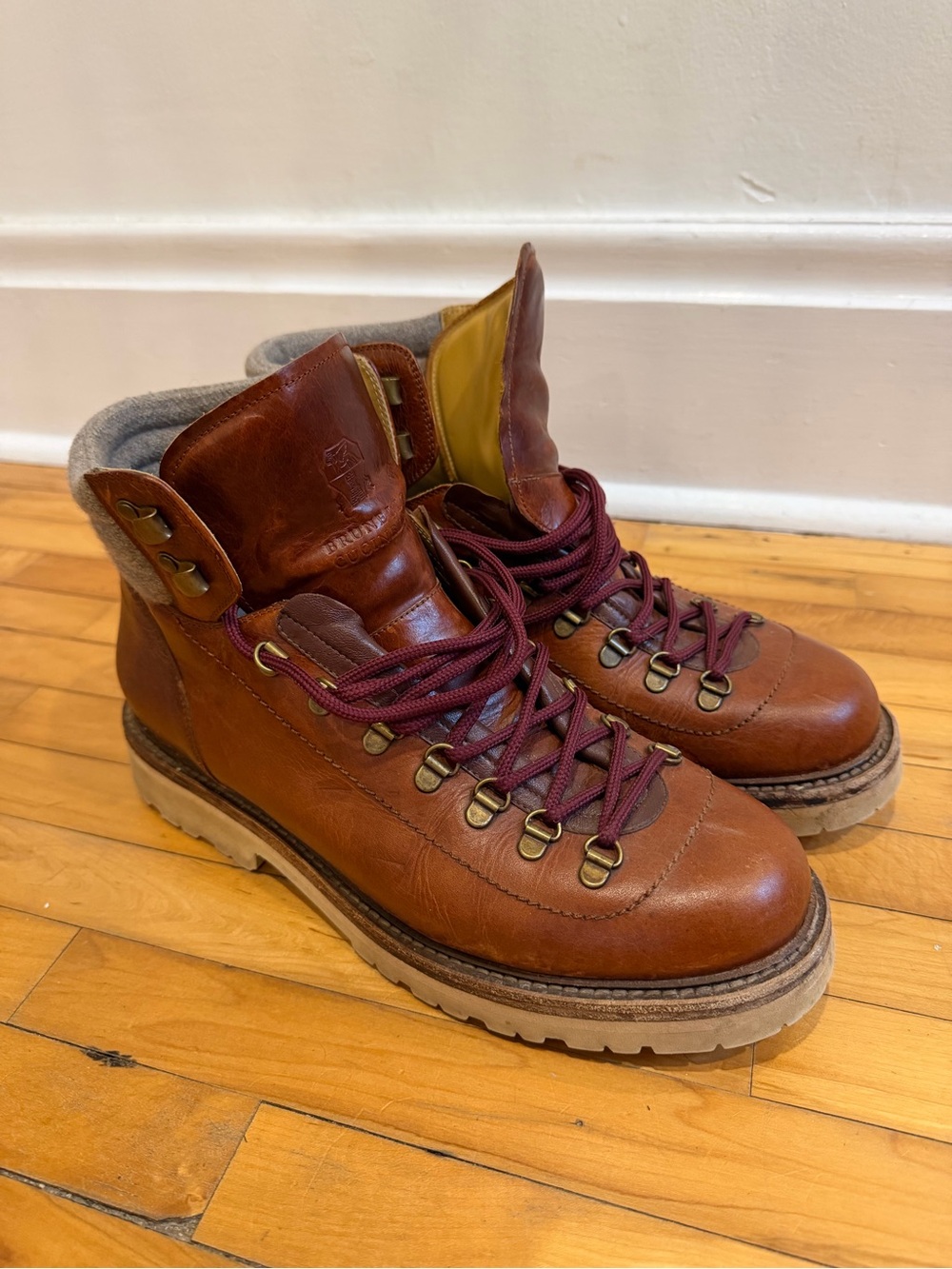 Calfskin mountain boots 45